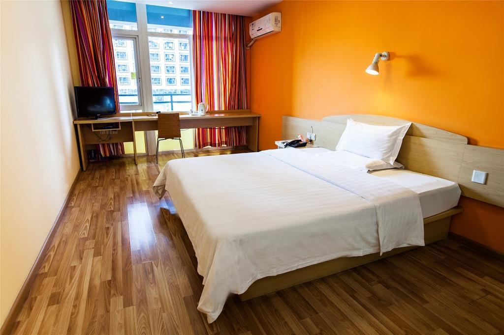 7Days Inn Taizhou Nantong Road Zhongjia Exterior photo